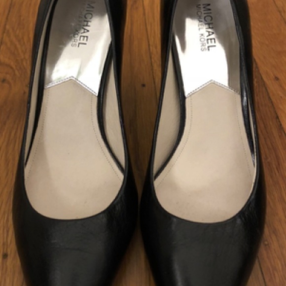 Michael Kors Flex Leather Pump Size 11 - Picture 5 of 5
